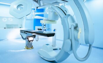 Advanced Surgical Imaging System Market