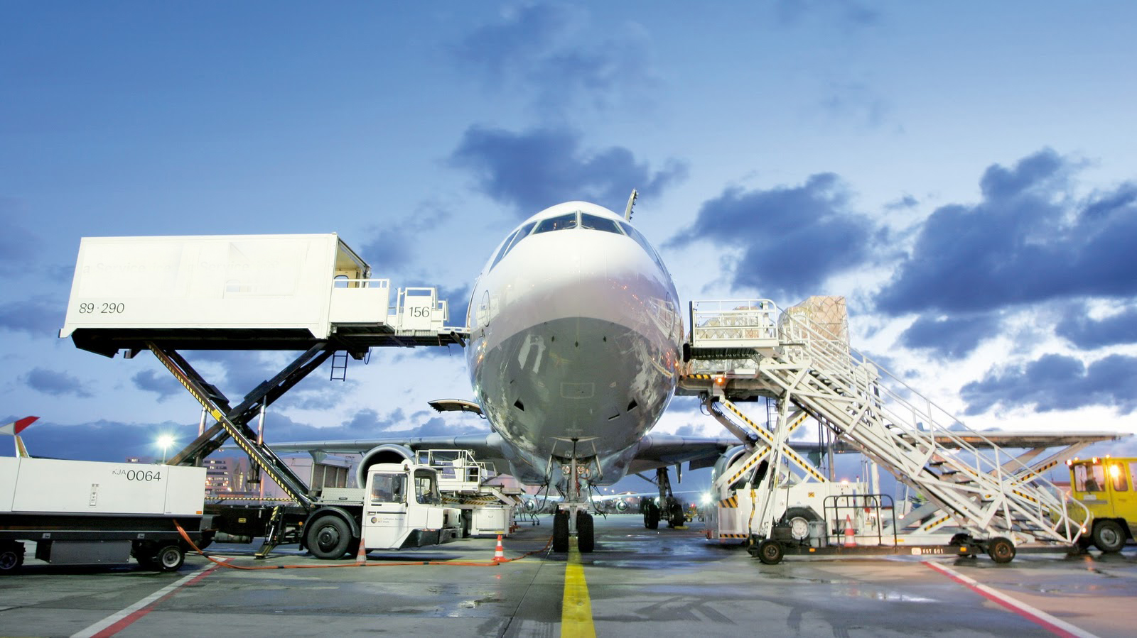 Air Freight Service Market Overview, Dynamic Demand, Opportunity, Scope, Outlook by 2032
