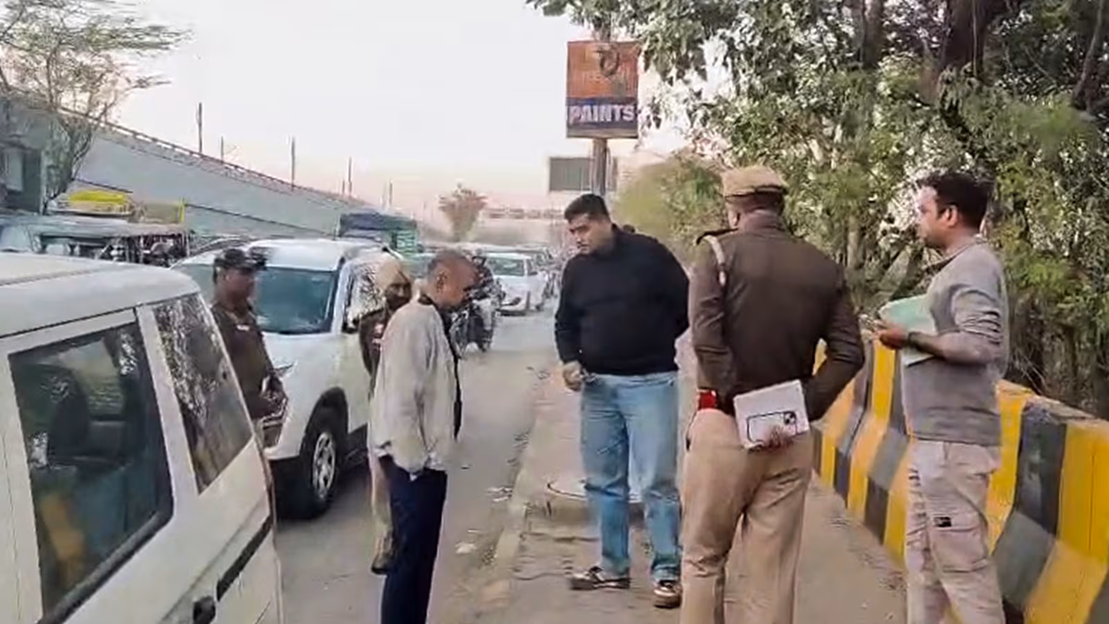 Peeragarhi triple murder investigation in Delhi