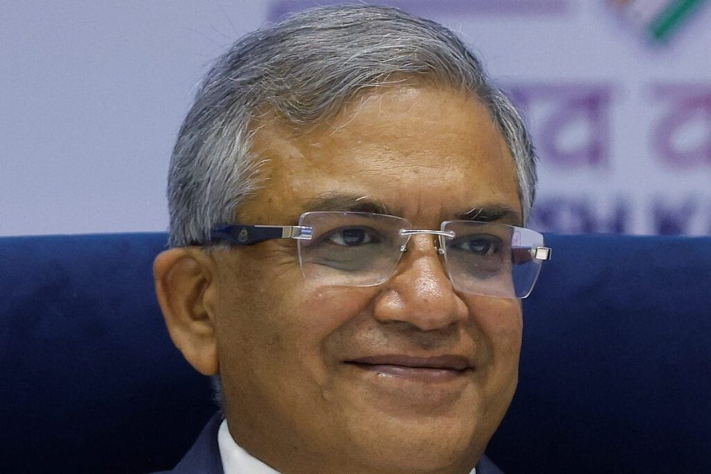 बंगाल चुनाव के बीच CEC ज्ञानेश कुमार पर गिरी गाज, विपक्ष ने राज्यसभा में लगाए 9 नए आरोप