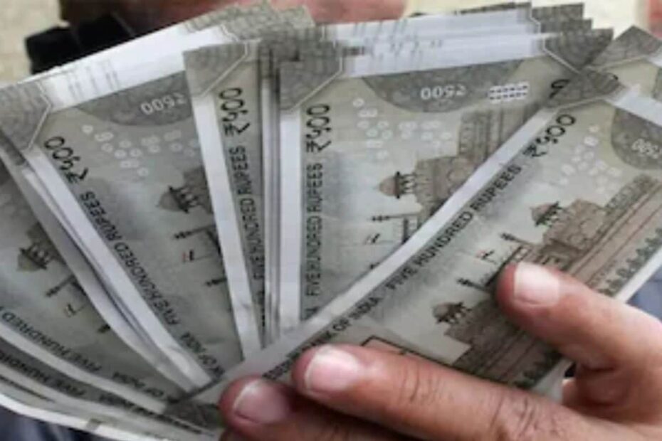 घर में रखा कैश बैंक में जमा किया तो IT नोटिस? ITAT के इस ऐतिहासिक फैसले ने बदल दिए सारे नियम