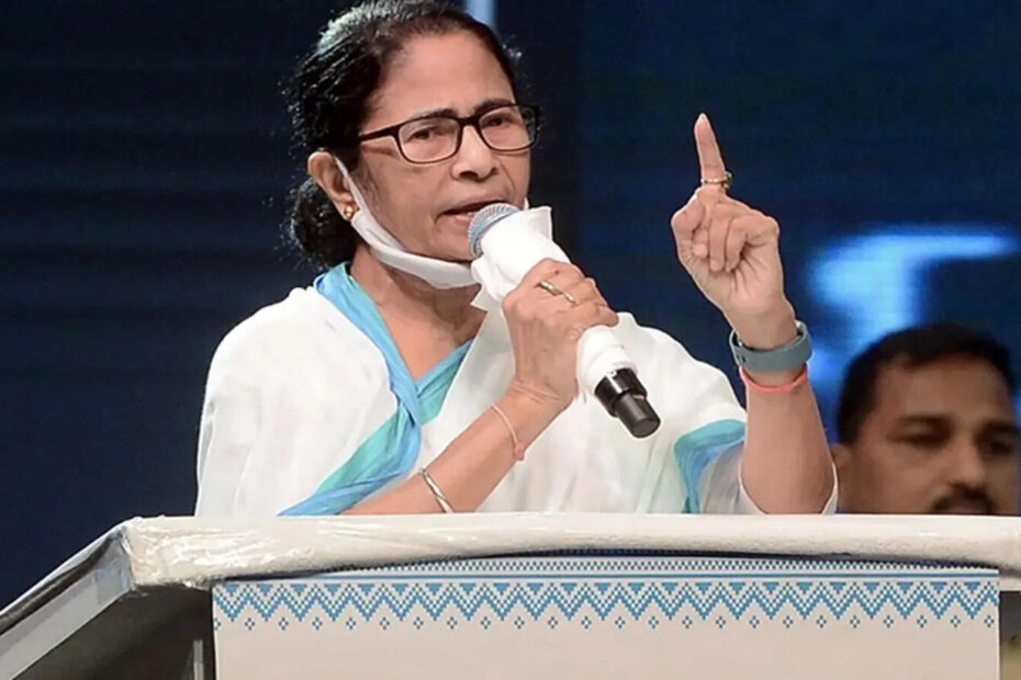 ममता बनर्जी पर बड़ा एक्शन: NCSC ने SC-विरोधी भाषा वाले वीडियो का लिया स्वतः संज्ञान, 3 दिन में मांगी रिपोर्ट