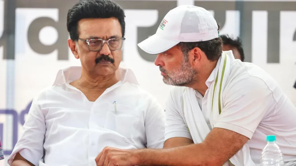 INDI गठबंधन में बड़ी दरार: कांग्रेस ने DMK से तोड़ा 11 साल पुराना नाता, TVK के साथ मिलाया हाथ