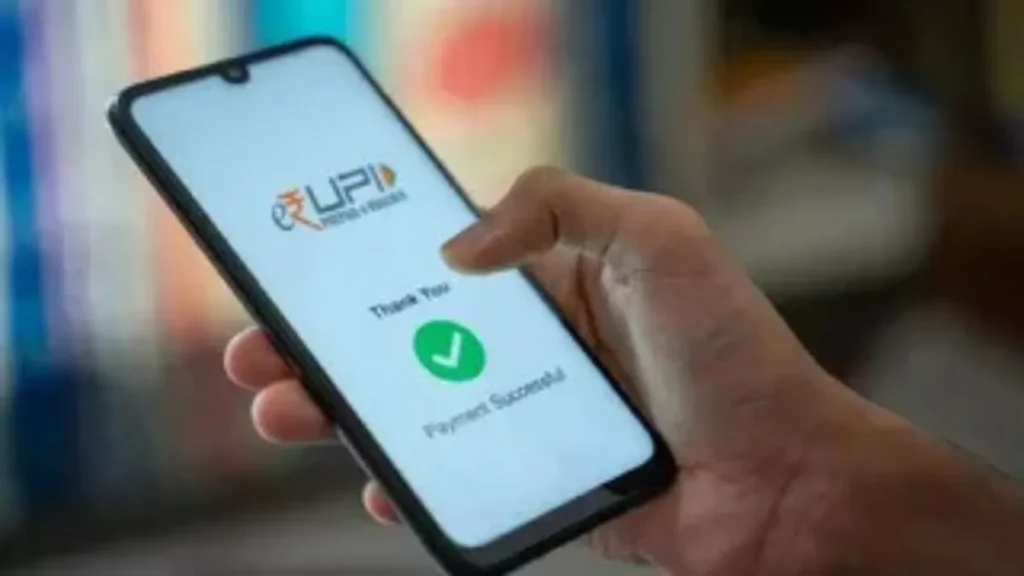 UPI पर चार्ज लगेगा क्या? बैंकों का बढ़ता बोझ और RBI का जवाब — जानिए पूरी सच्चाई