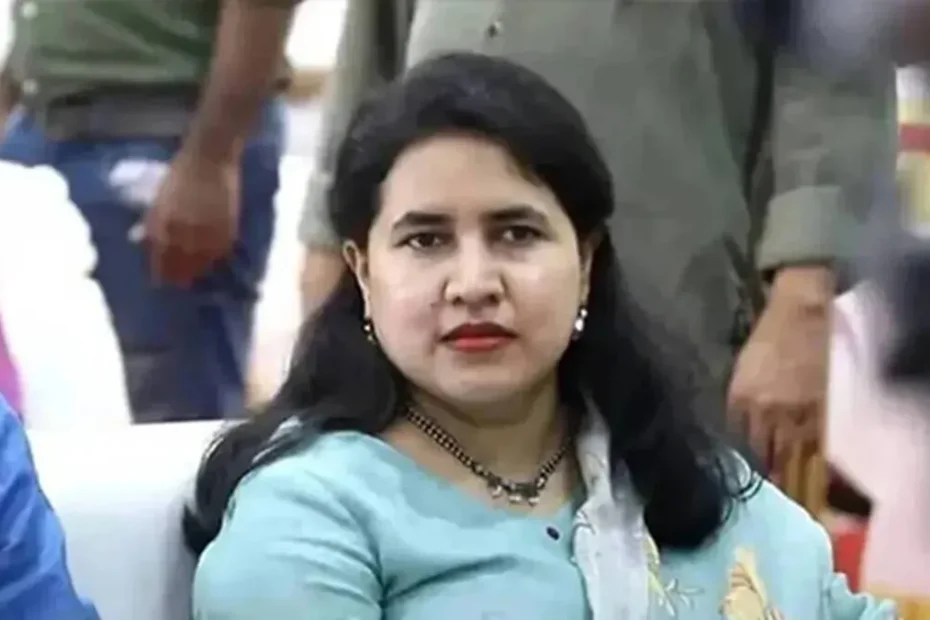 केरल के पूर्व CM पिनराई विजयन की बेटी वीना से ED की दूसरी बार पूछताछ, बैंक लॉकर भी खंगाले