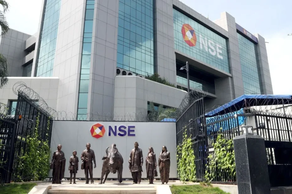 NSE IPO: नेशनल स्टॉक एक्सचेंज का ₹30,000 करोड़ का महा-IPO आया! SEBI को दाखिल किए दस्तावेज