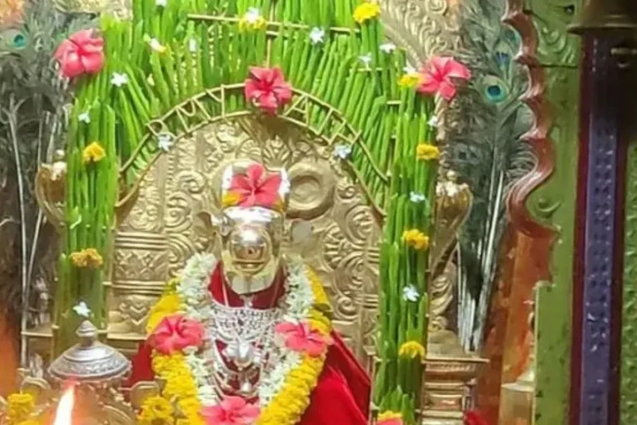 कर्नाटक के मंदिर से 32 किलो चांदी की मूर्ति चोरी — हमारी धरोहर पर हमला कब तक?