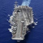 USS Abraham Lincoln पर संकट: टूटे टॉयलेट, आधा कप चावल और समंदर में कूदते नाविक — अमेरिकी नौसेना की असली तस्वीर