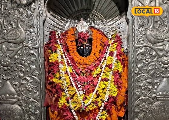 नवरात्रि 2025: आजमगढ़ के इन 3 शक्तिशाली देवी मंदिरों में एक बार जरूर जाएं — जहां माथा टेकते ही बदल जाती है किस्मत